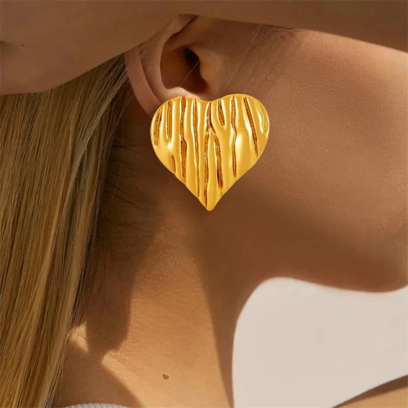 Pendientes grandes de corazón dorados, 1 par