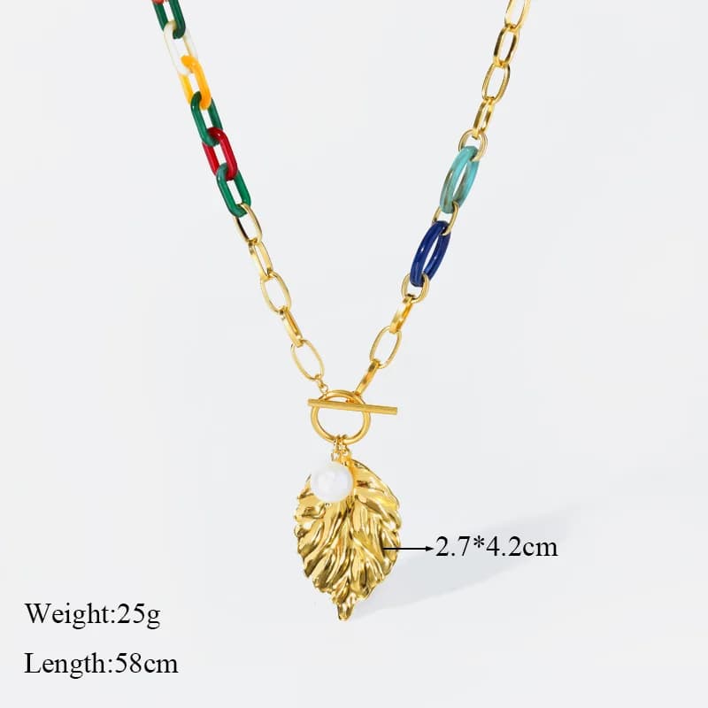 Collar Grande con Colgante de Hoja Acrílica