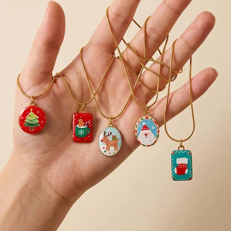Collar con Colgante de Muñeco de Nieve y Árbol Estilo Dibujos Animados