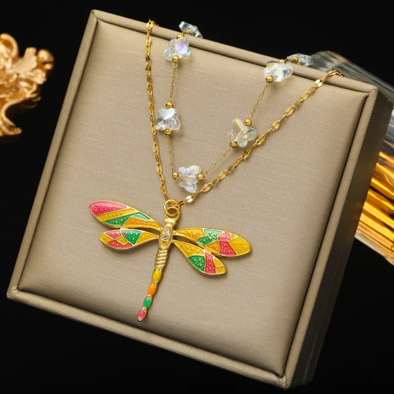 Collar cadena clavícula con colgante de abeja