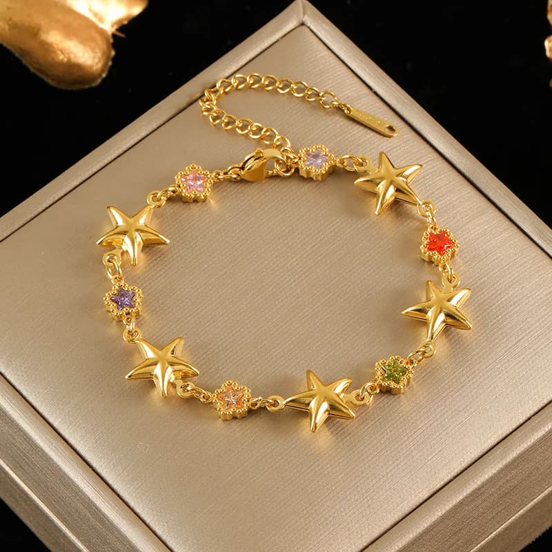 Pulsera Dorada con Múltiples Dijos