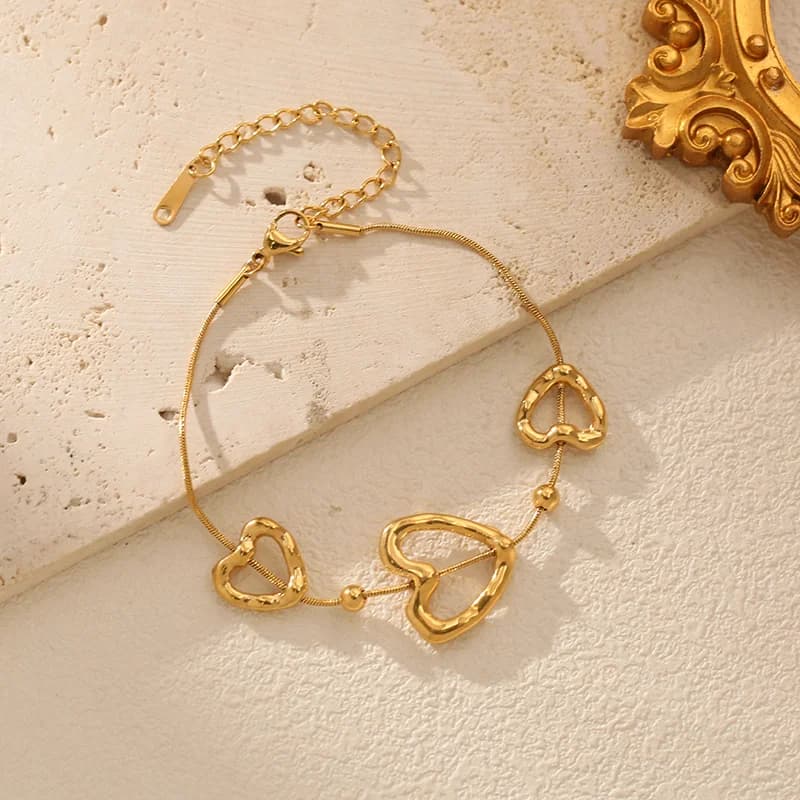Brazalete de cadena hueca con forma de corazón, acero inoxidable dorado