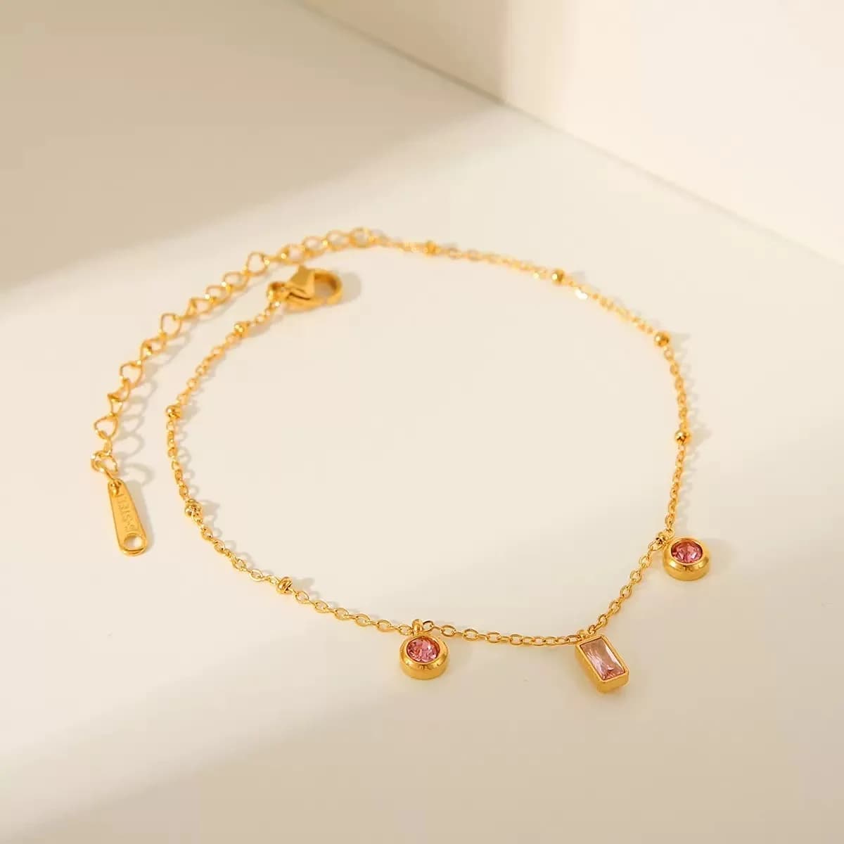 Pulsera de Acero Inoxidable 316L con Cubic Zirconia Colorida y Diseño Floral
