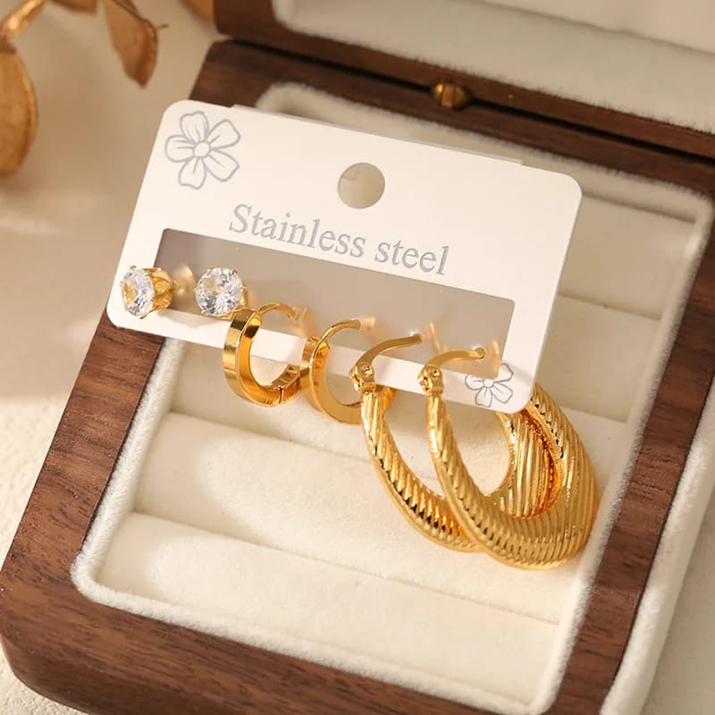 Set de Pendientes de Aro Redondos Color Dorado (3 Pares)