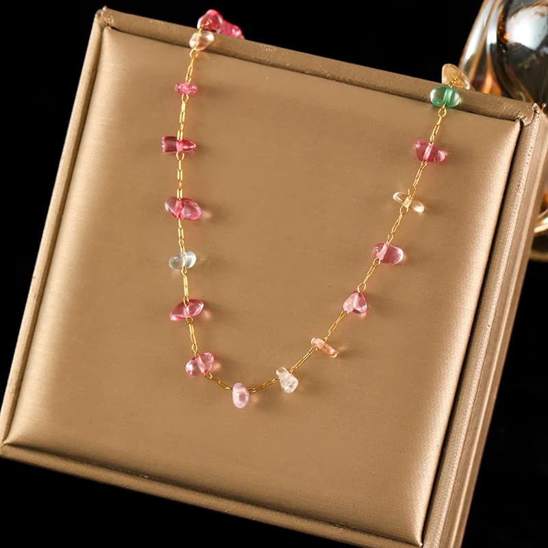 Set de collar y pulsera con piedras acrílicas de colores