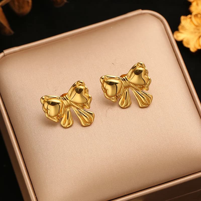 Pendientes de Botón con Forma de Corazón Geométrico, Color Dorado