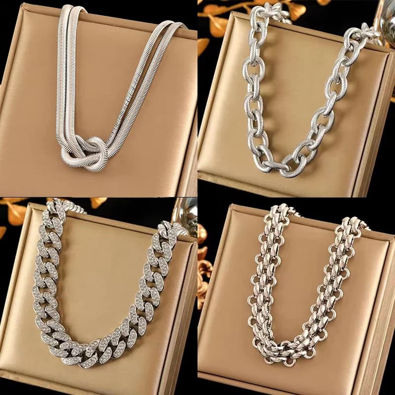 Collar gargantilla de cadena plateada en acero inoxidable