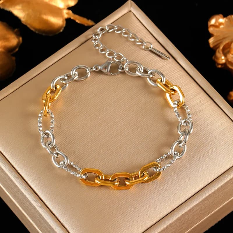 Set de Collar y Pulsera de Cadena Metálica Llamativa