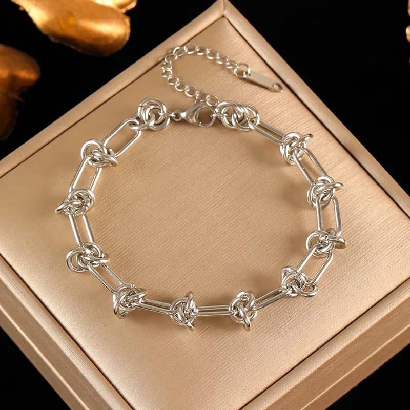 Set de Collar y Pulsera de Cadena Metálica Llamativa