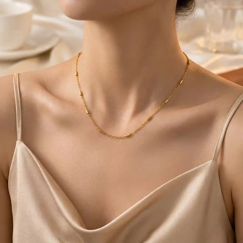 Collar de Cadena Gruesa Dorada