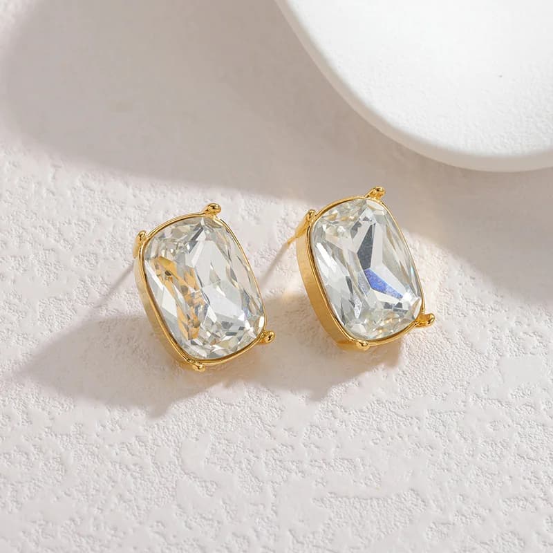 Set de Collar, Pendientes y Anillo en Acero Inoxidable con Cristales