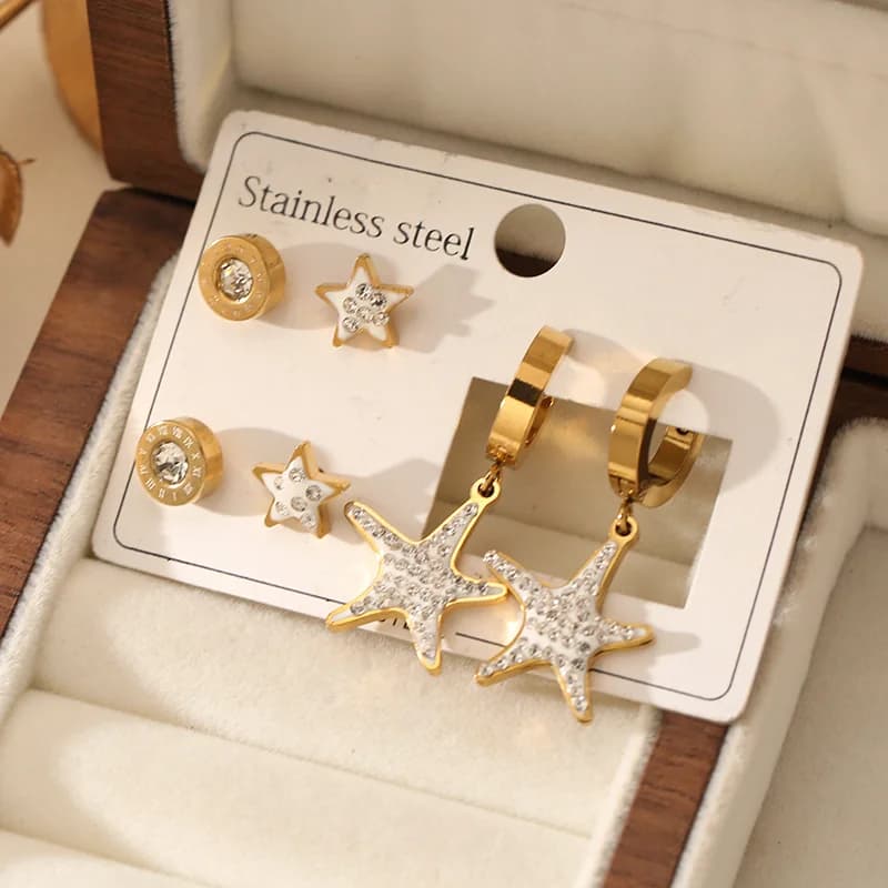 Set de Pendientes de Tuerca con Estrella de Cinco Puntas y Circonitas (3 Pares)