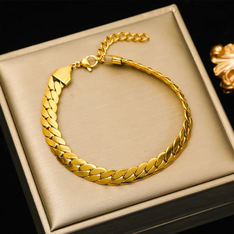Set de Collar y Pulsera de Cadena Plana Ancha Dorada