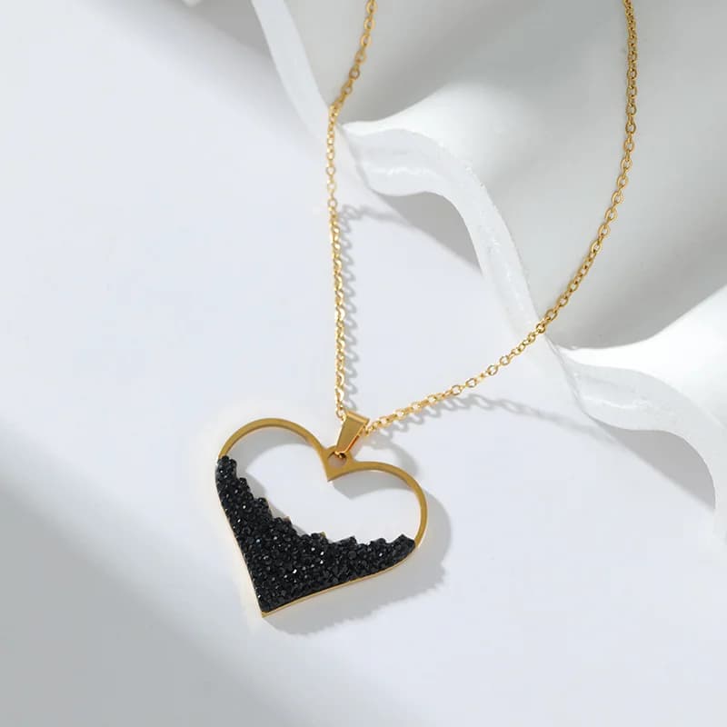 Collar con Colgante de Corazón Negro Brillante