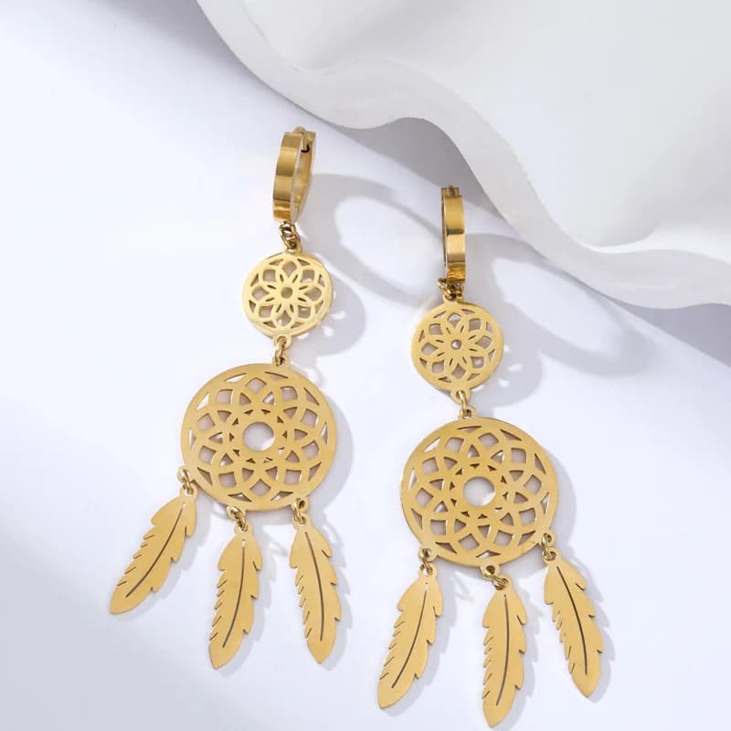 Pendientes largos atrapasueños con plumas