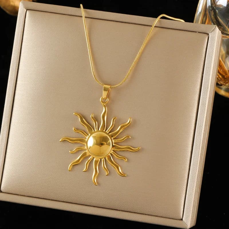 Collar con Colgante de Acero Inoxidable Sol Estrella de Mar y Concha