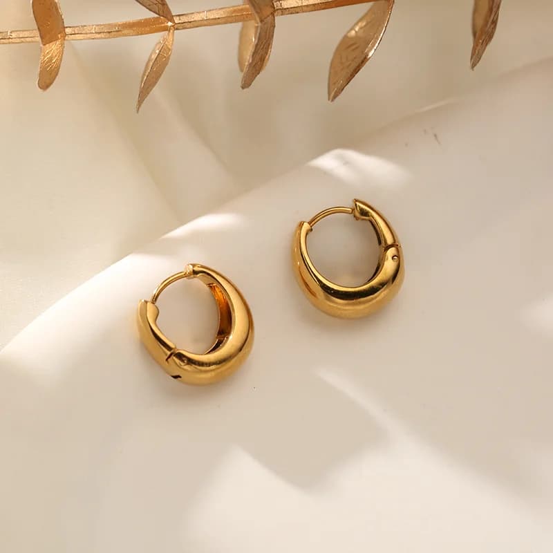 Pendientes de Botón con Forma de Corazón Geométrico, Color Dorado