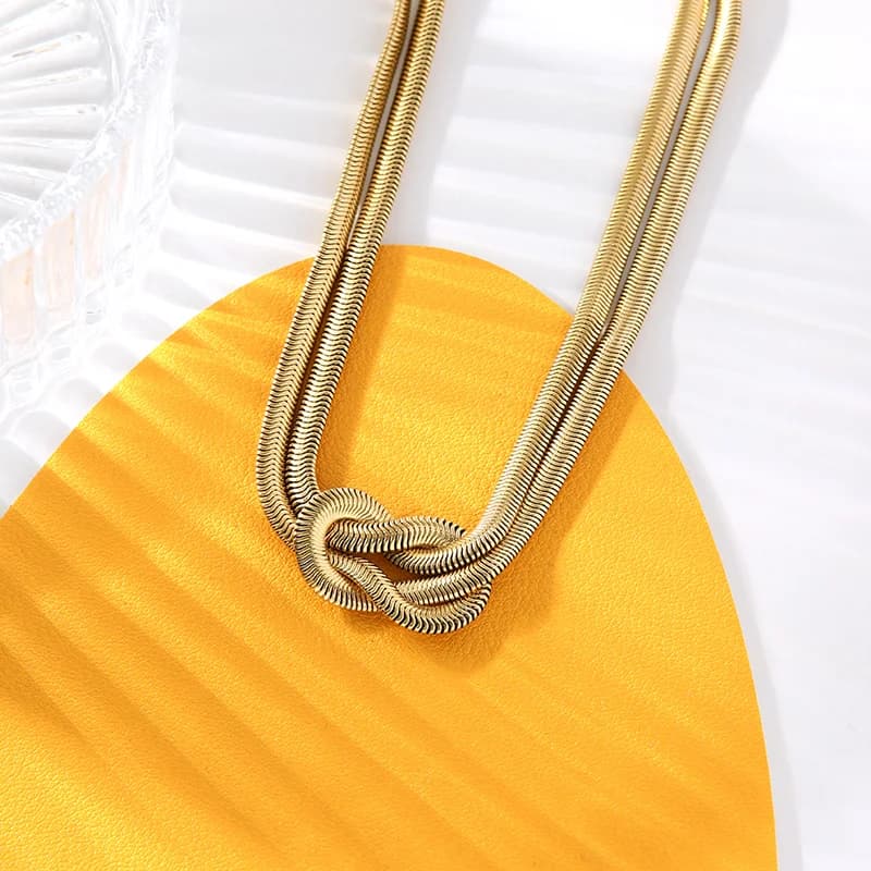 Collar de cadena con nudo, bañado en oro de 18K