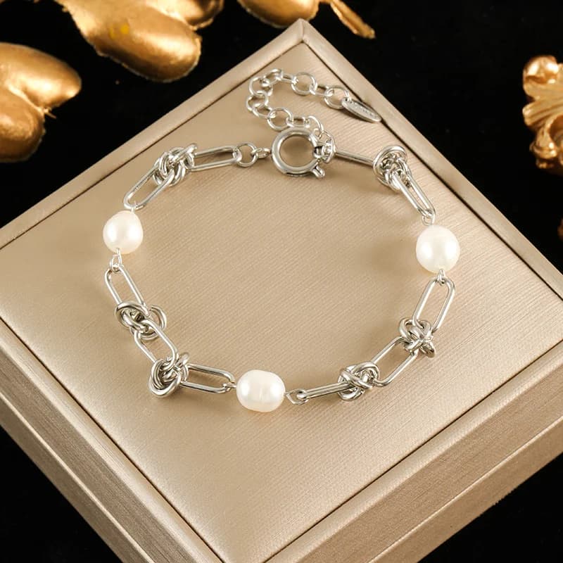Brazalete ancho de cadena pulida, color oro