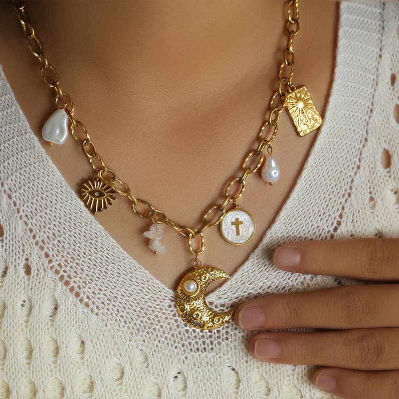 Collar de Colgante Dorado Acero Inoxidable 316L Estrella de Mar Luna Sol