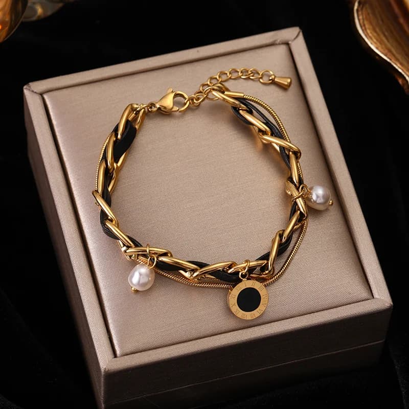 Pulsera de Eslabones Multicapa con Abalorios Dorados