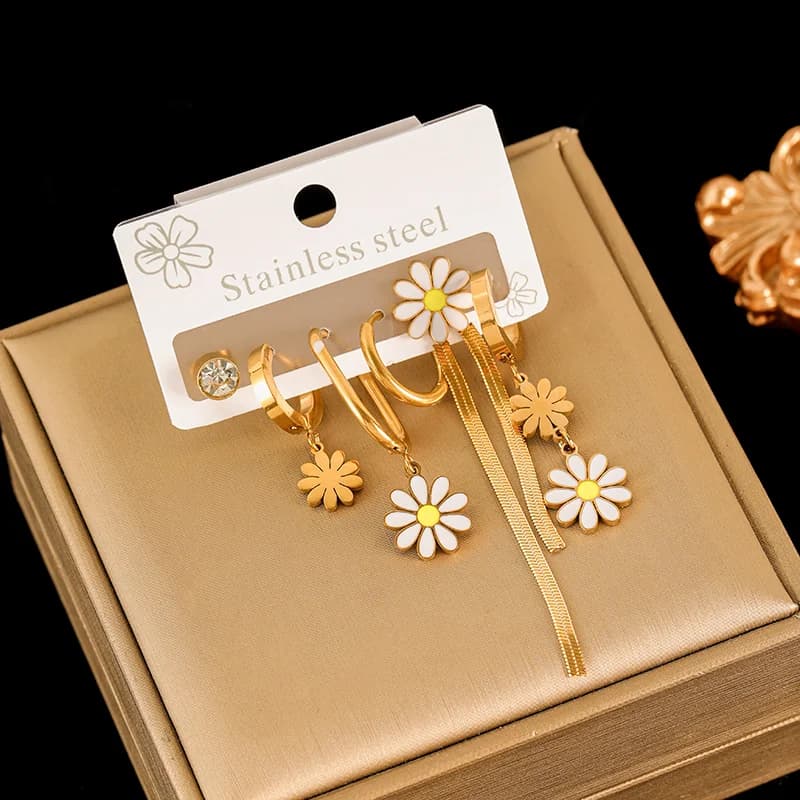Set de Pendientes de Margarita, Chapado en Oro 18K
